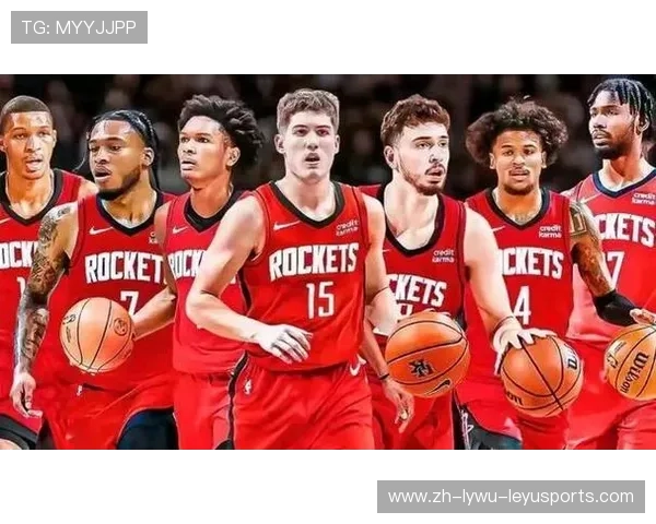 火箭队新赛季官方训练营照片曝光，阵容初现端倪